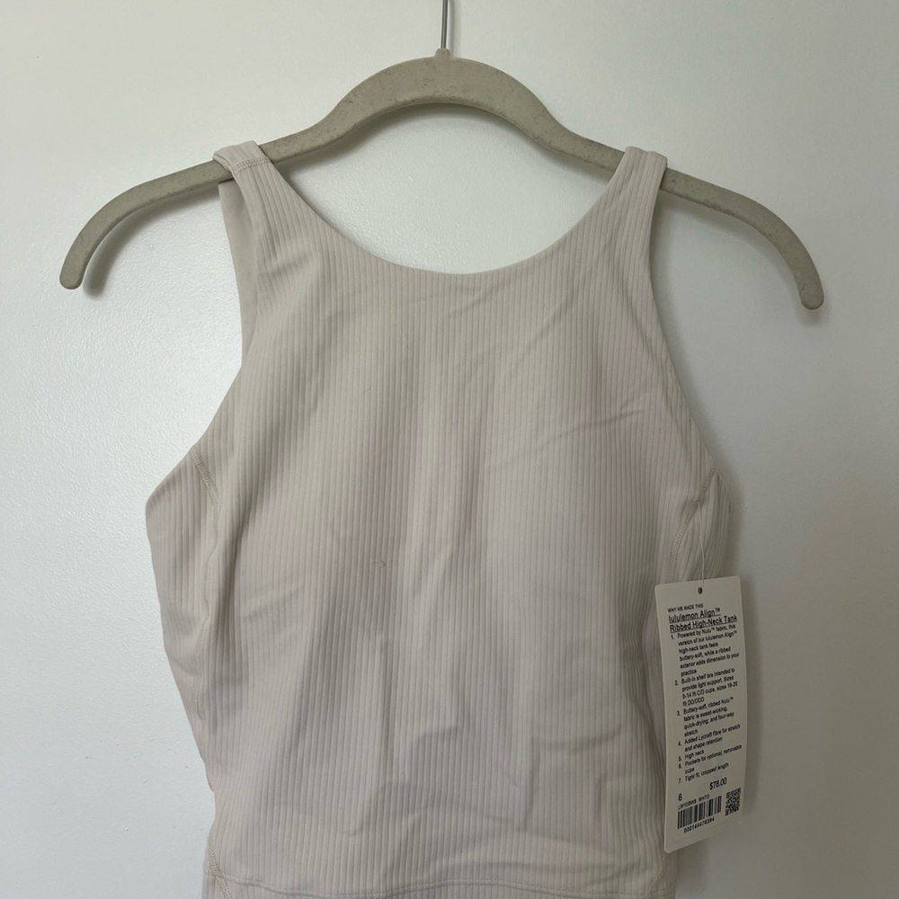 BNWT Lululemon Align Ribbed High Neck Tank top